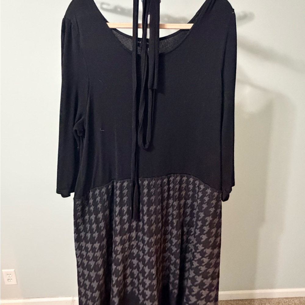 Lane Bryant Black and Gray Long Sleeve Dress